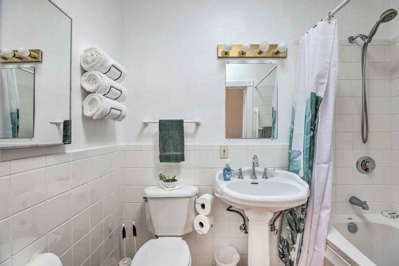 Cozy And Relaxing Eloy Apartment With Pool Access Экстерьер фото